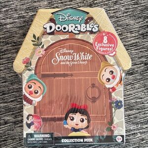 Disney Doorables Snow White & The Seven Dwarfs RETIRED NEW IN BOX
